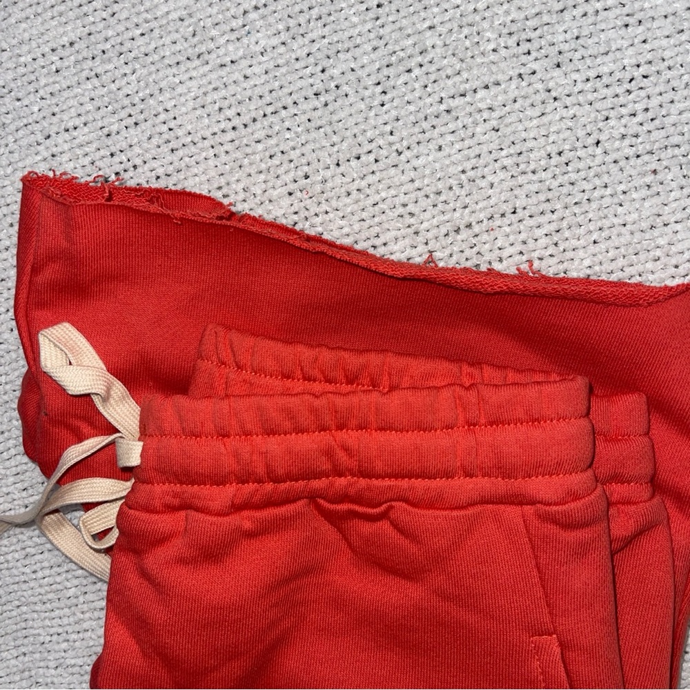 Olivaceous Red coral cut off shorts M NWT - Picture 4 of 5